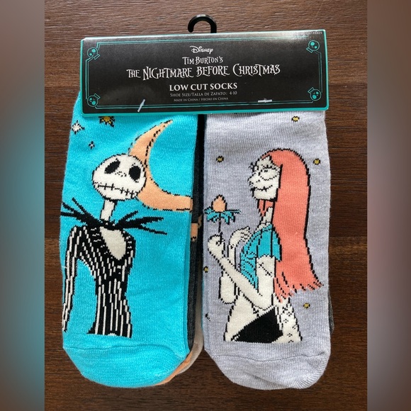 Tim Burton’s The Nightmare Before Christmas Low Cut Socks 🧦 Sizes 4-10 - Picture 1 of 3